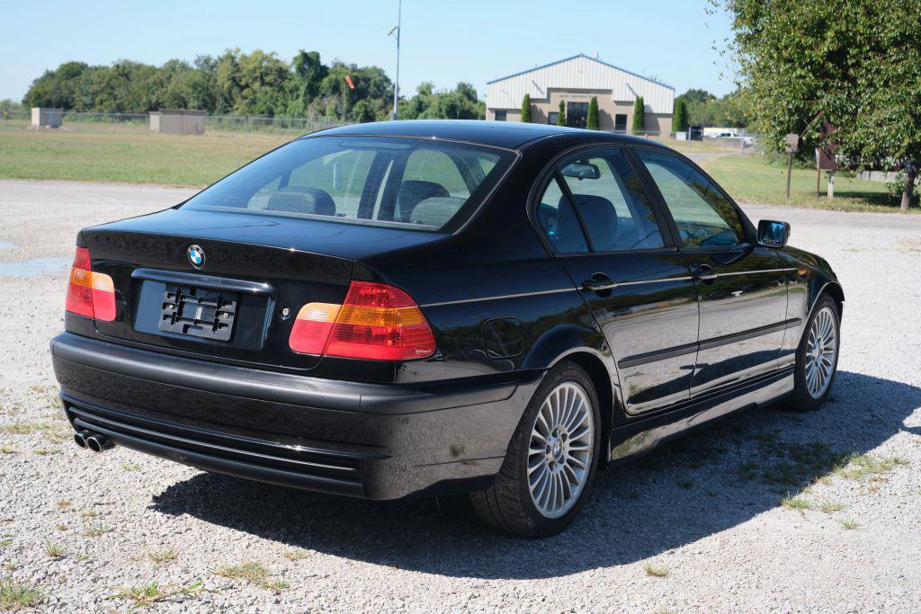 used 2002 BMW 330 car, priced at $5,700