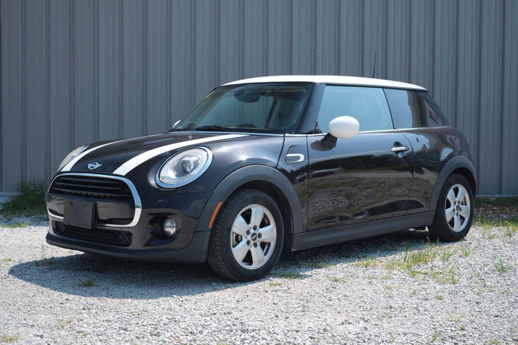 used 2016 MINI Hardtop car, priced at $4,500
