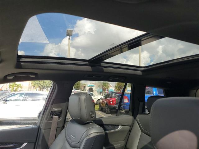 used 2023 Cadillac XT6 car, priced at $32,958