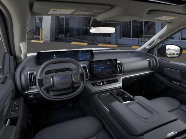 new 2025 Ford Expedition car, priced at $78,395