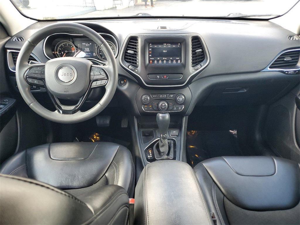 used 2020 Jeep Cherokee car, priced at $14,372