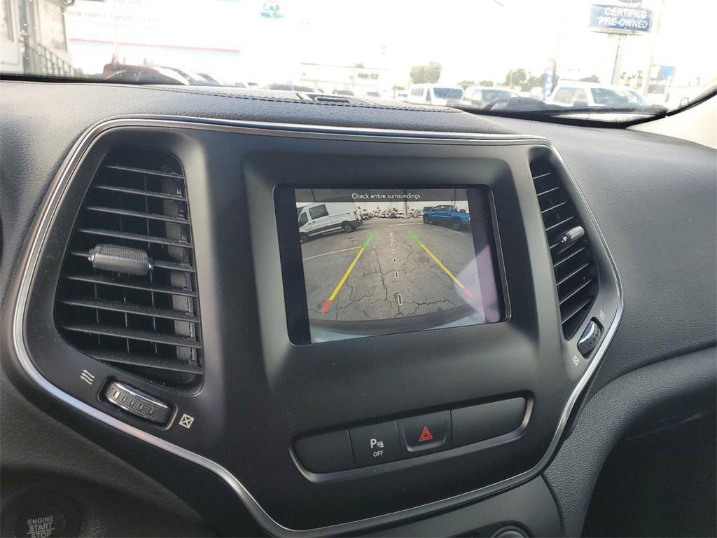 used 2020 Jeep Cherokee car, priced at $14,372