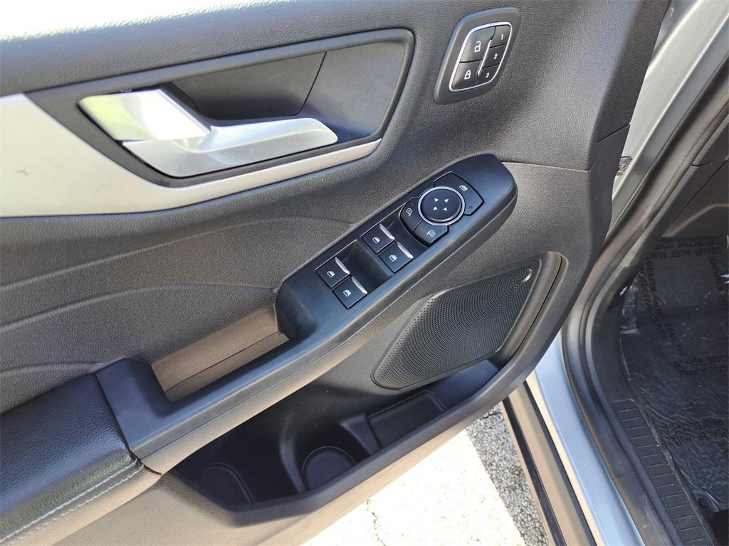 used 2022 Ford Escape car, priced at $21,788