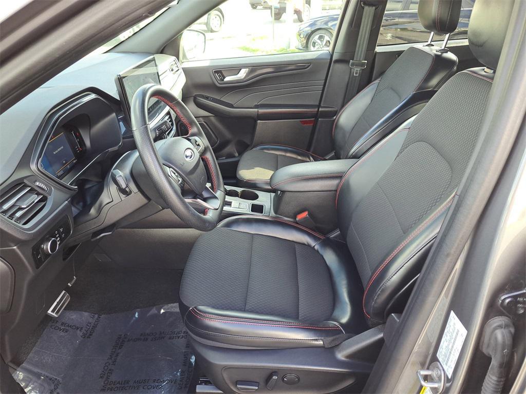 used 2023 Ford Escape car, priced at $22,153