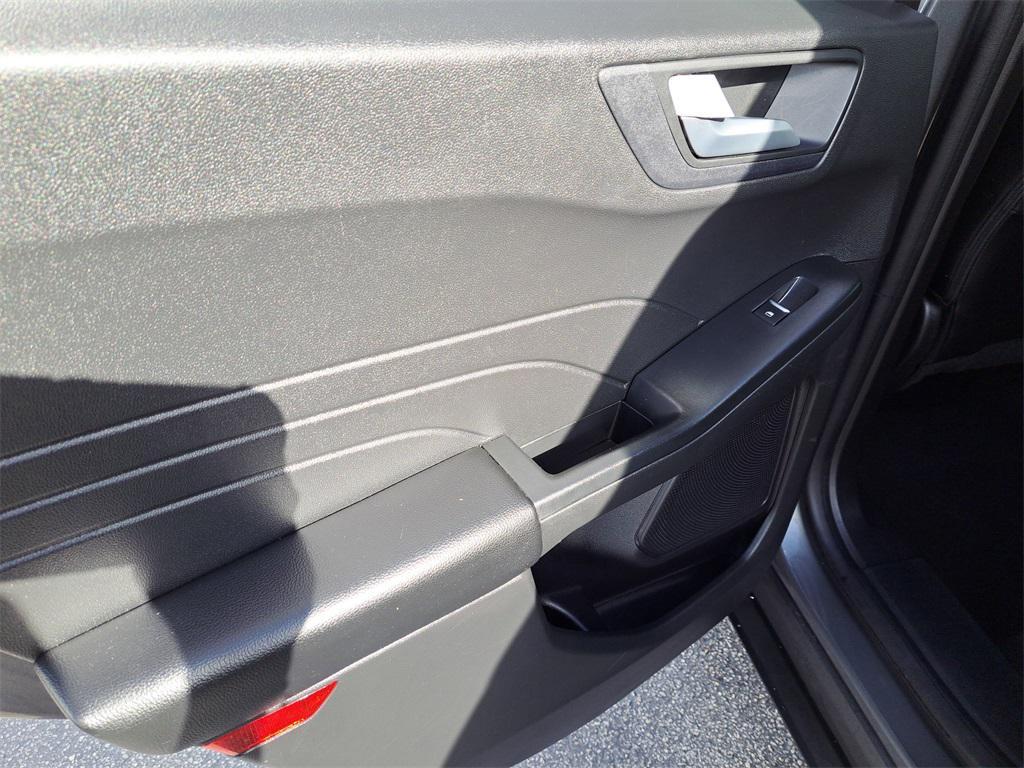used 2023 Ford Escape car, priced at $22,153