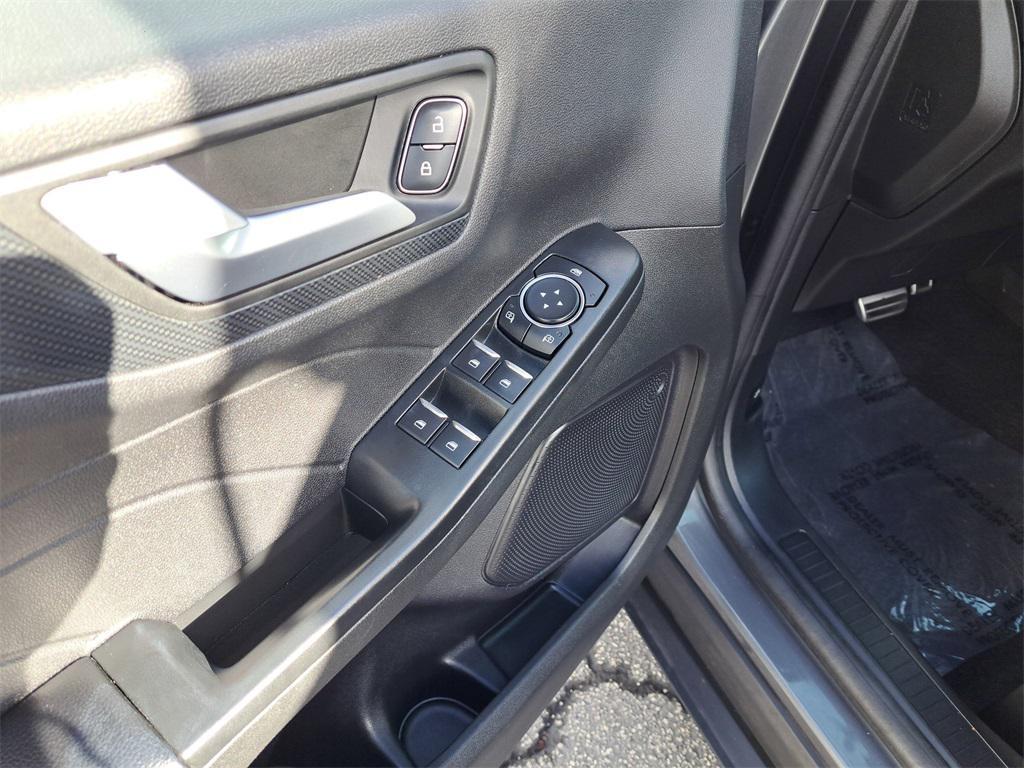 used 2023 Ford Escape car, priced at $22,153