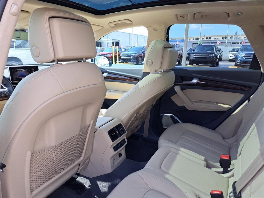 used 2020 Audi Q5 car, priced at $20,718