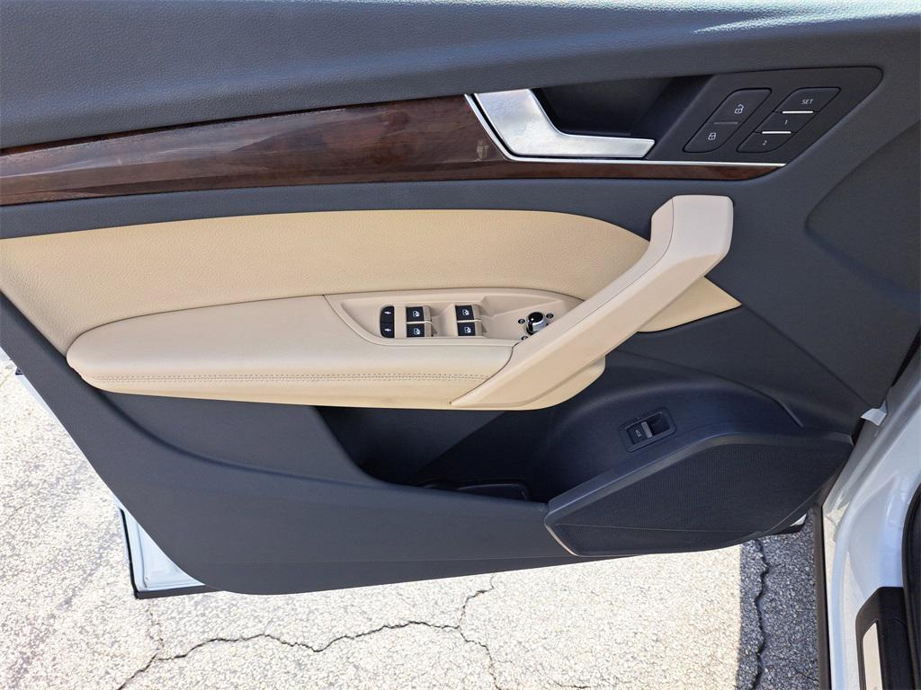 used 2020 Audi Q5 car, priced at $20,718