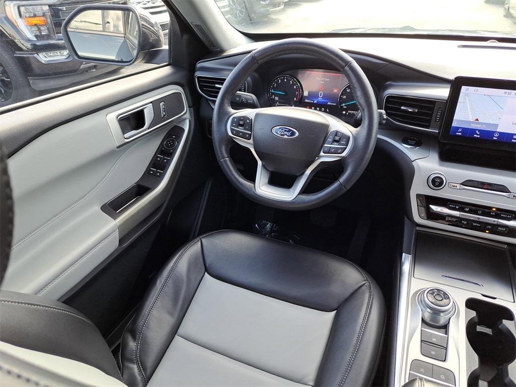 used 2023 Ford Explorer car, priced at $30,915