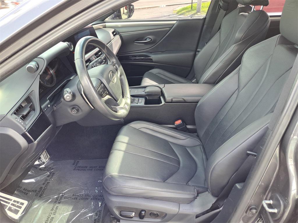 used 2022 Lexus ES 350 car, priced at $33,641