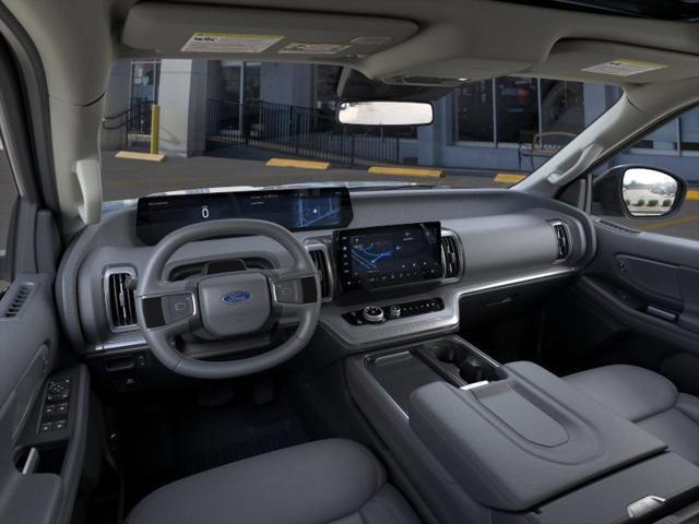 new 2025 Ford Expedition Max car, priced at $70,905