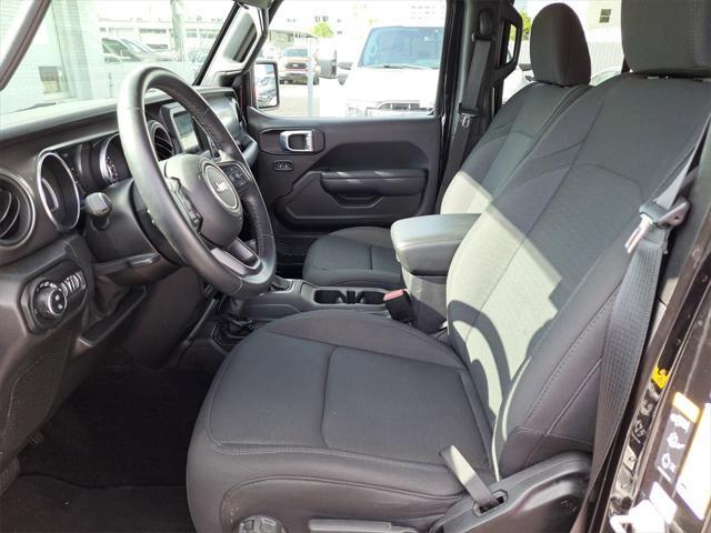 used 2021 Jeep Gladiator car, priced at $32,694