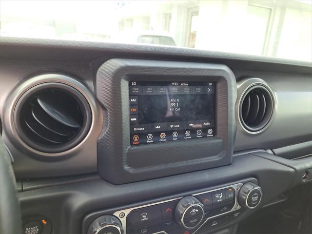used 2021 Jeep Gladiator car, priced at $32,694