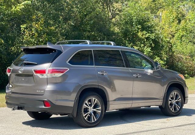 used 2016 Toyota Highlander car, priced at $20,339