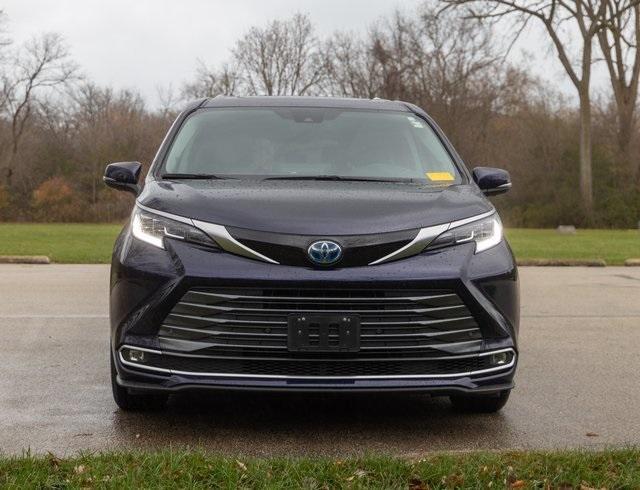 used 2023 Toyota Sienna car, priced at $49,969