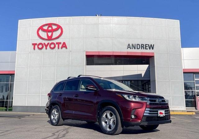 used 2019 Toyota Highlander car, priced at $25,627