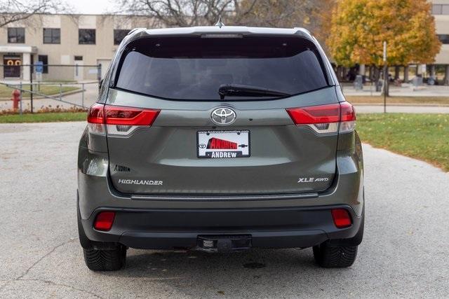 used 2018 Toyota Highlander car, priced at $23,279