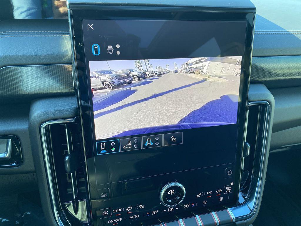 used 2025 GMC Yukon car