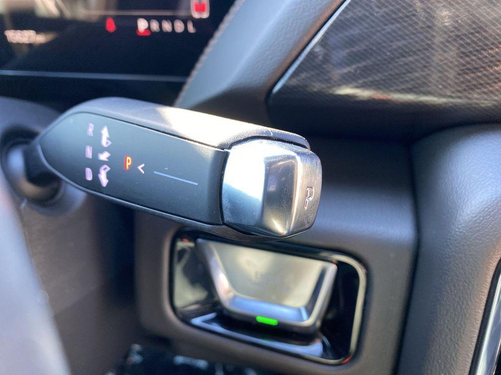 used 2025 GMC Yukon car