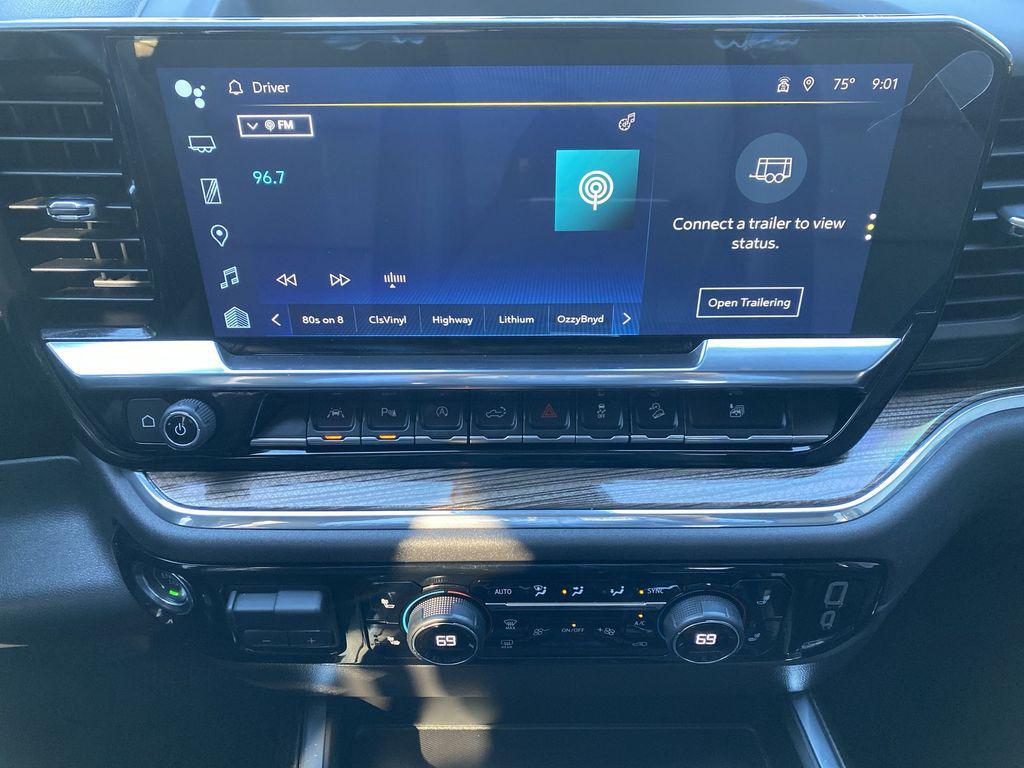 used 2024 Chevrolet Silverado 1500 car