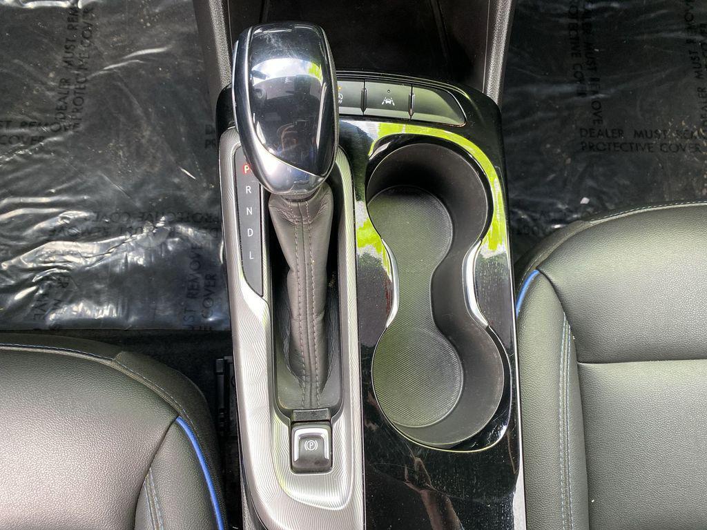 used 2025 Buick Envista car, priced at $24,880