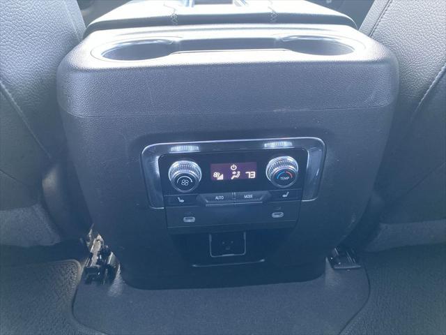 used 2023 GMC Yukon car, priced at $60,995