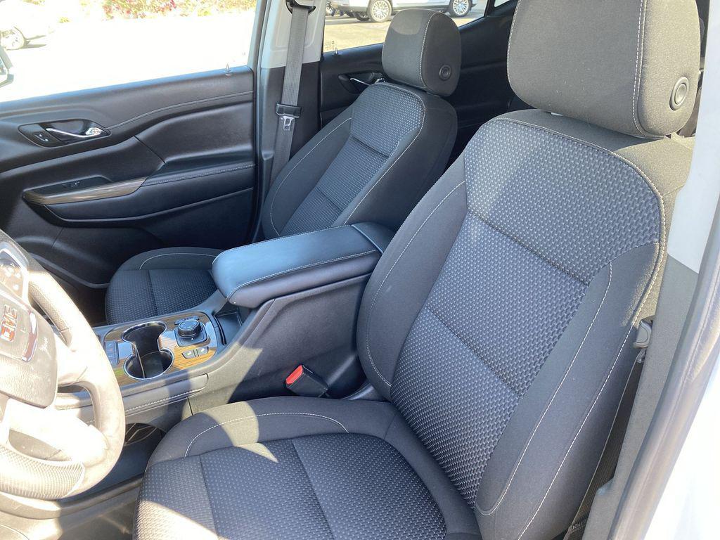 used 2023 GMC Acadia car