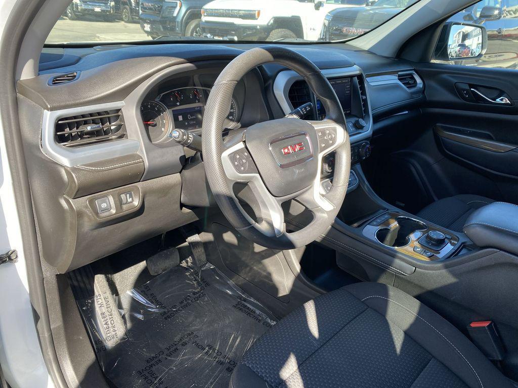 used 2023 GMC Acadia car