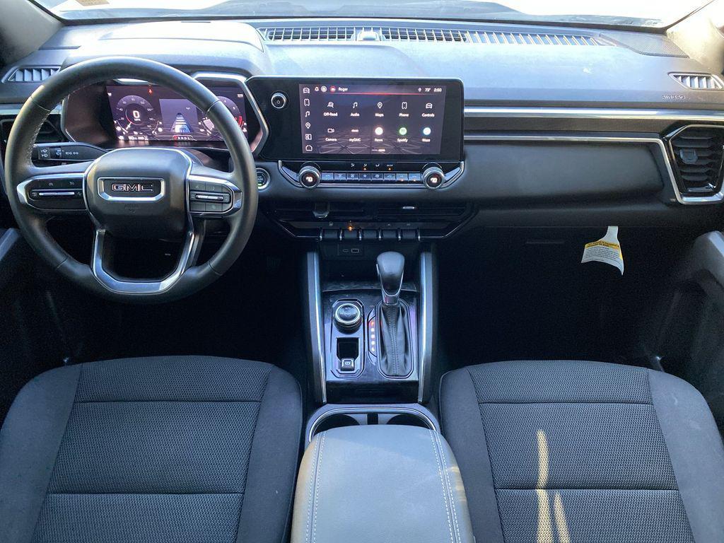 used 2024 GMC Canyon car, priced at $39,500