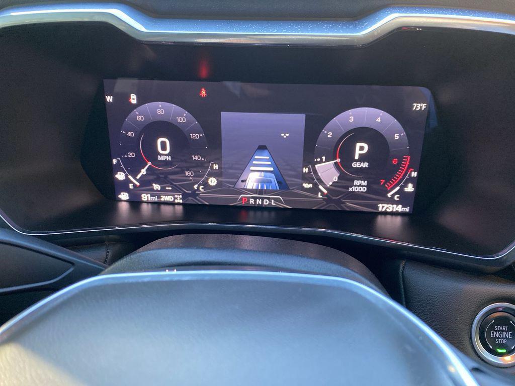 used 2024 GMC Canyon car, priced at $39,500