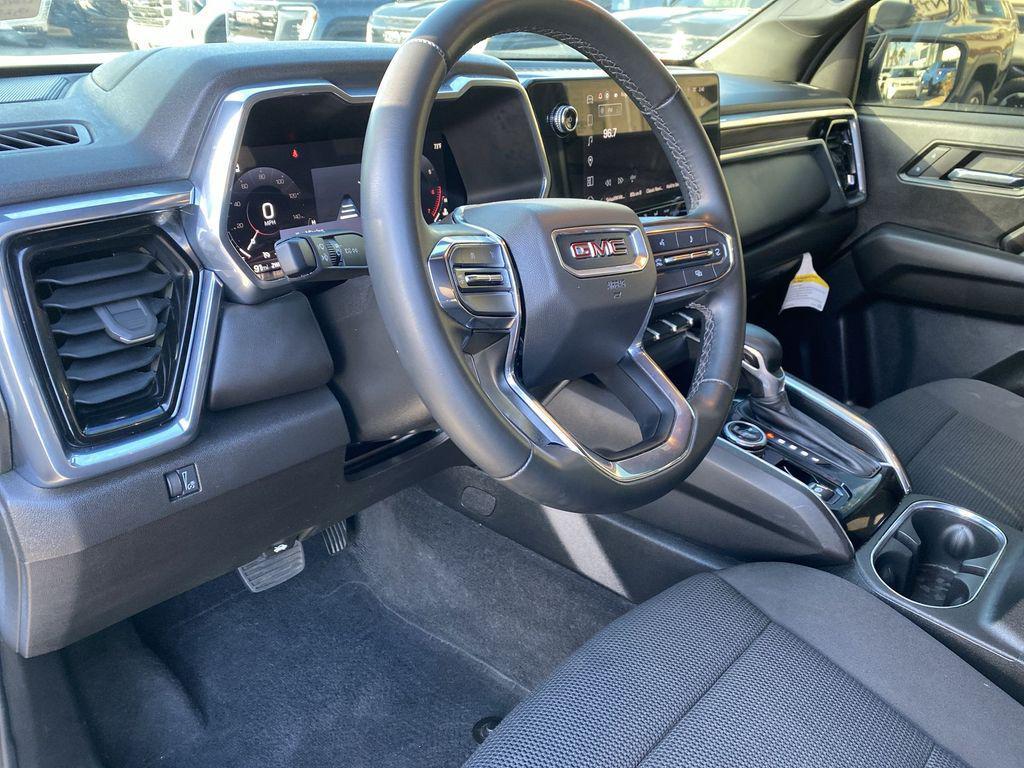 used 2024 GMC Canyon car, priced at $39,500