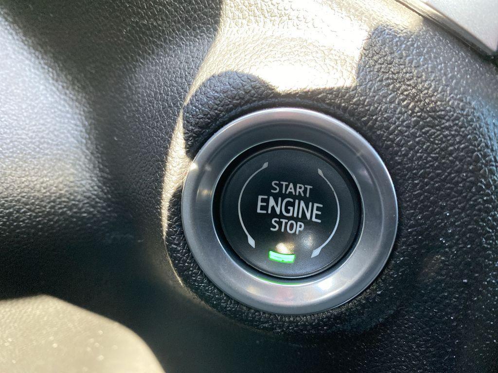 used 2022 Chevrolet Silverado 1500 car, priced at $38,994