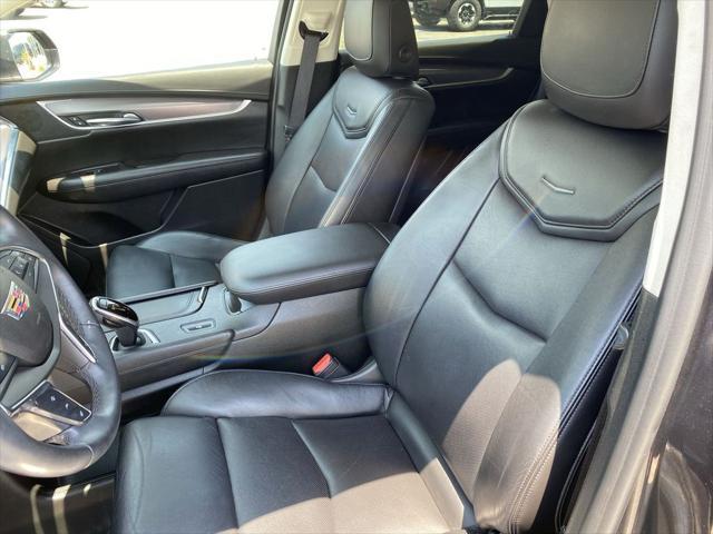 used 2017 Cadillac XT5 car, priced at $22,500