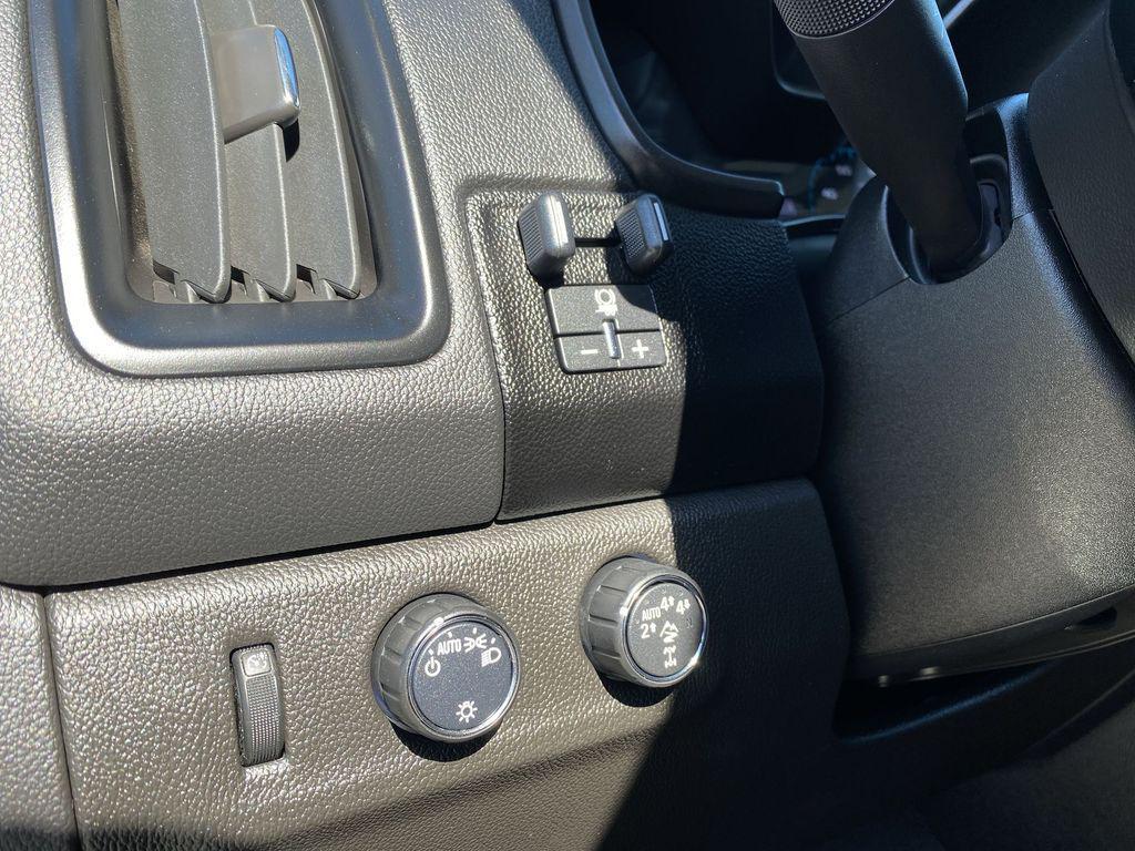 used 2022 Chevrolet Colorado car