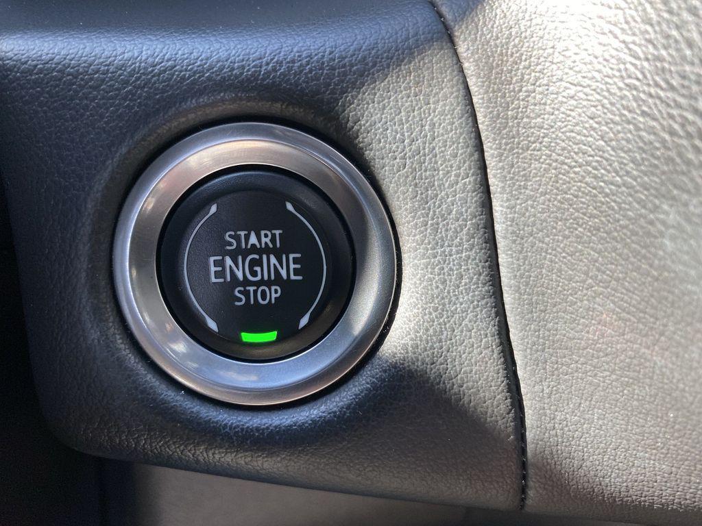 used 2021 GMC Yukon car, priced at $42,500