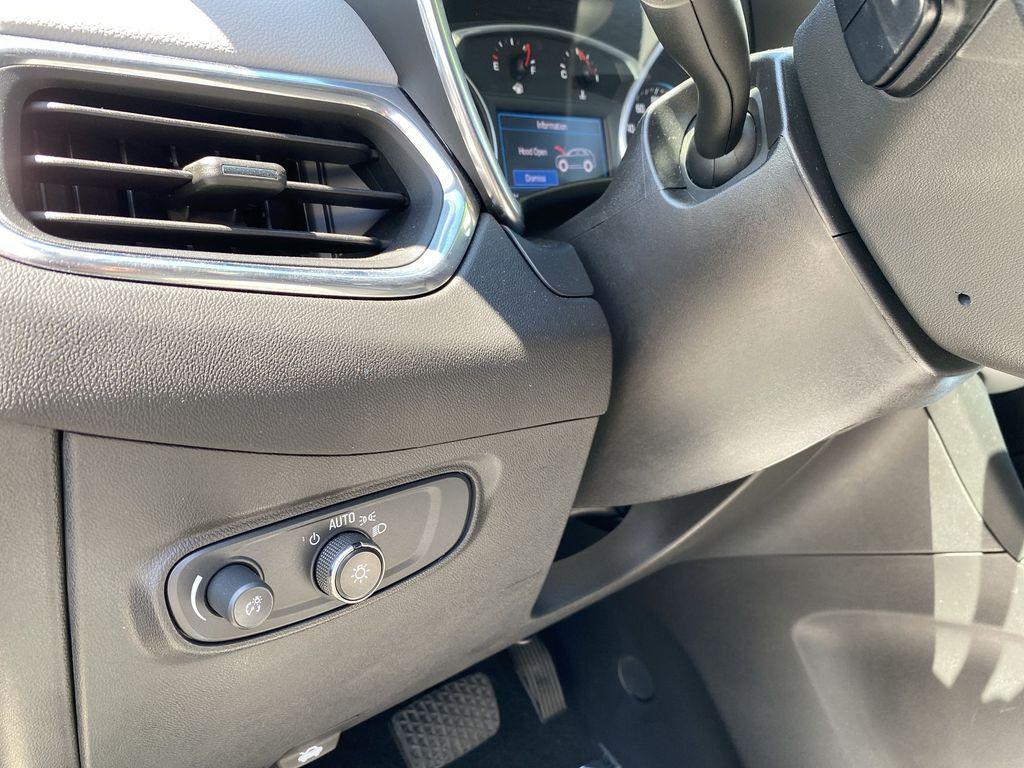 used 2022 Chevrolet Equinox car, priced at $22,500