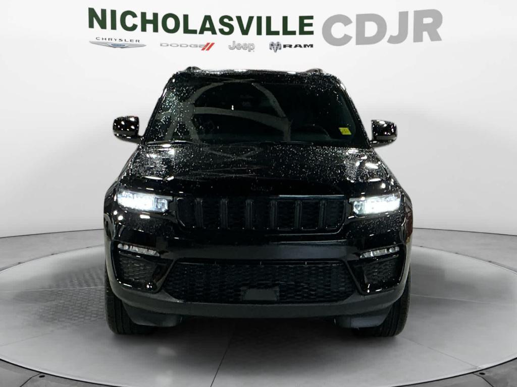 new 2025 Jeep Grand Cherokee car, priced at $52,152