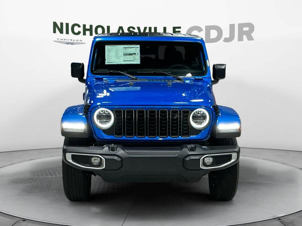 new 2024 Jeep Gladiator car, priced at $53,611