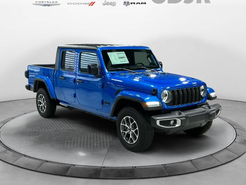 new 2024 Jeep Gladiator car, priced at $53,611