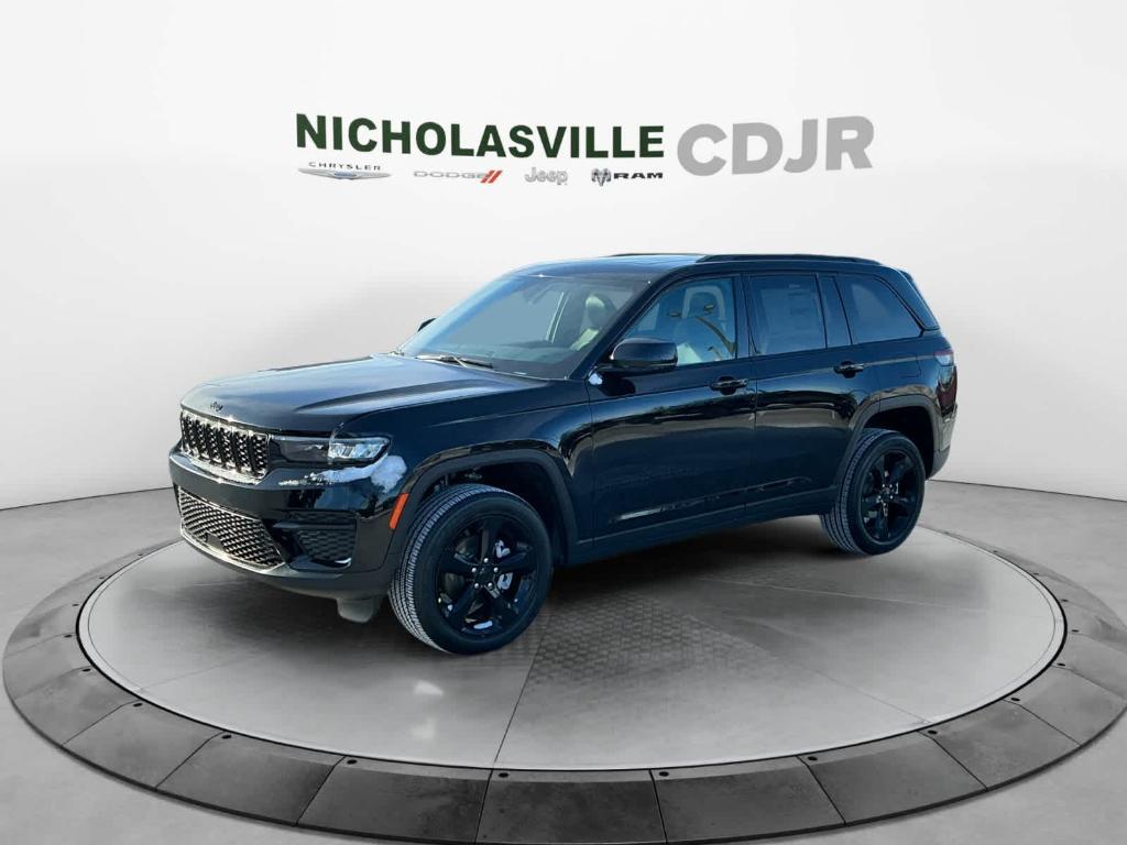 new 2025 Jeep Grand Cherokee car, priced at $46,861