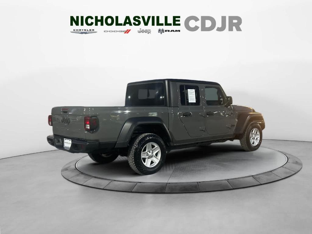 used 2023 Jeep Gladiator car, priced at $30,450