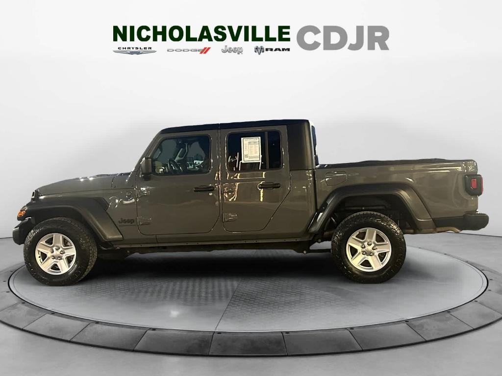 used 2023 Jeep Gladiator car, priced at $30,450