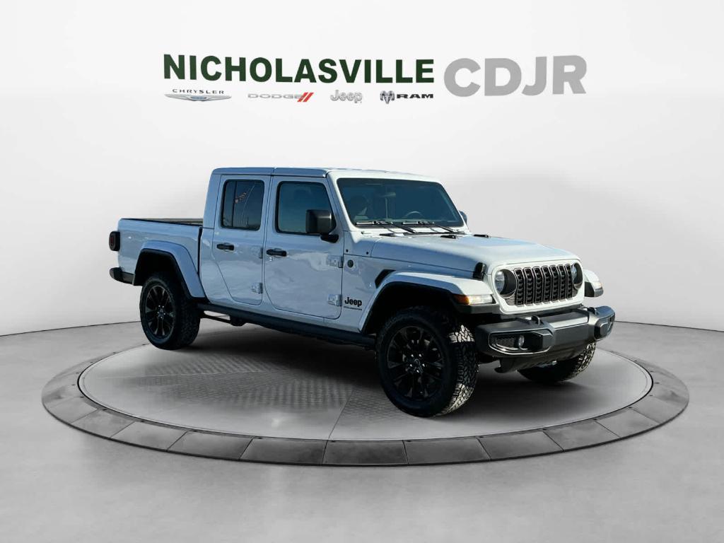 new 2025 Jeep Gladiator car, priced at $43,576