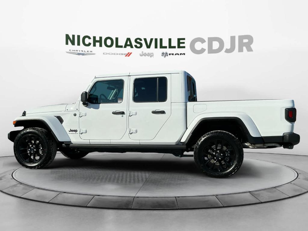 new 2025 Jeep Gladiator car, priced at $43,576