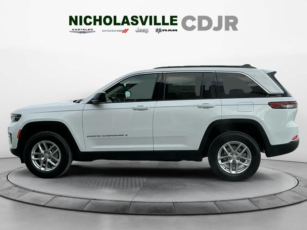 new 2025 Jeep Grand Cherokee car, priced at $43,375