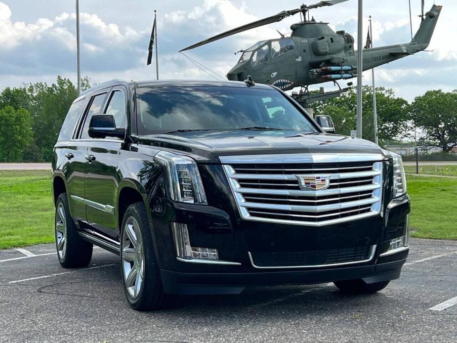 used 2017 Cadillac Escalade car, priced at $27,800