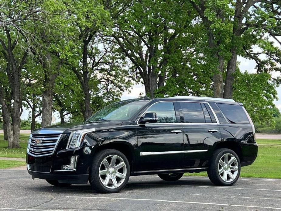 used 2017 Cadillac Escalade car, priced at $27,800