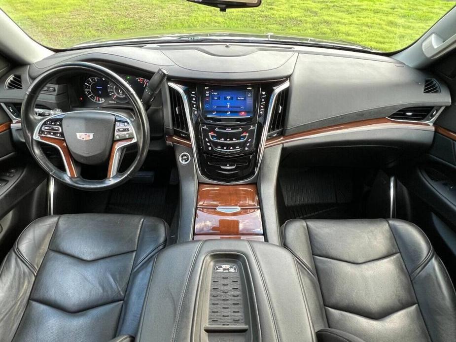 used 2017 Cadillac Escalade car, priced at $27,800