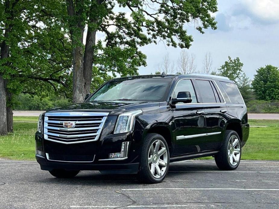 used 2017 Cadillac Escalade car, priced at $27,800