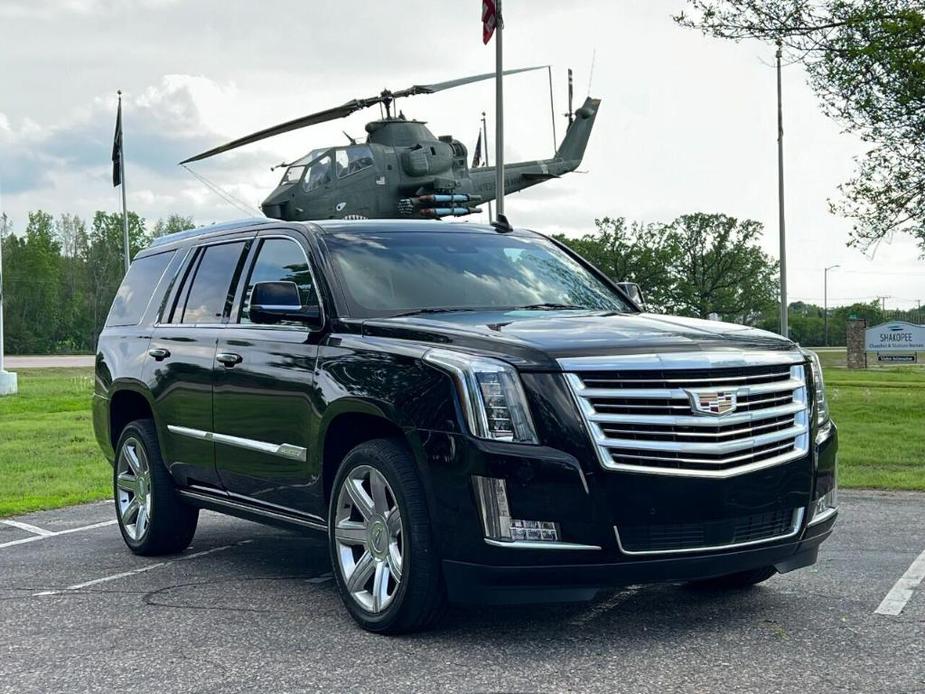 used 2017 Cadillac Escalade car, priced at $27,800